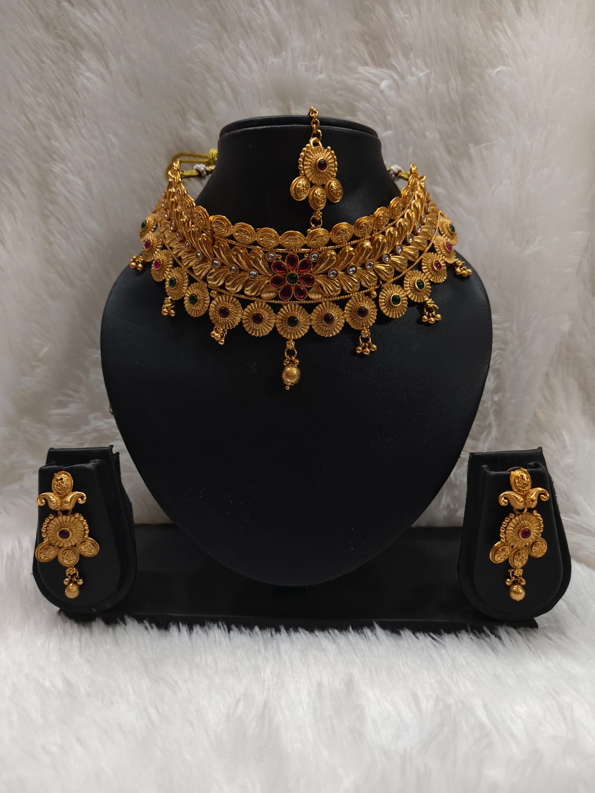 Choker Jewellery